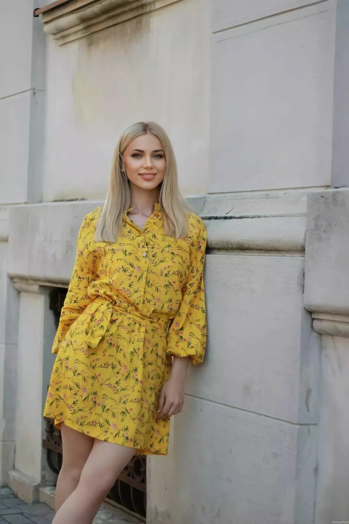 Jana Profile image 2