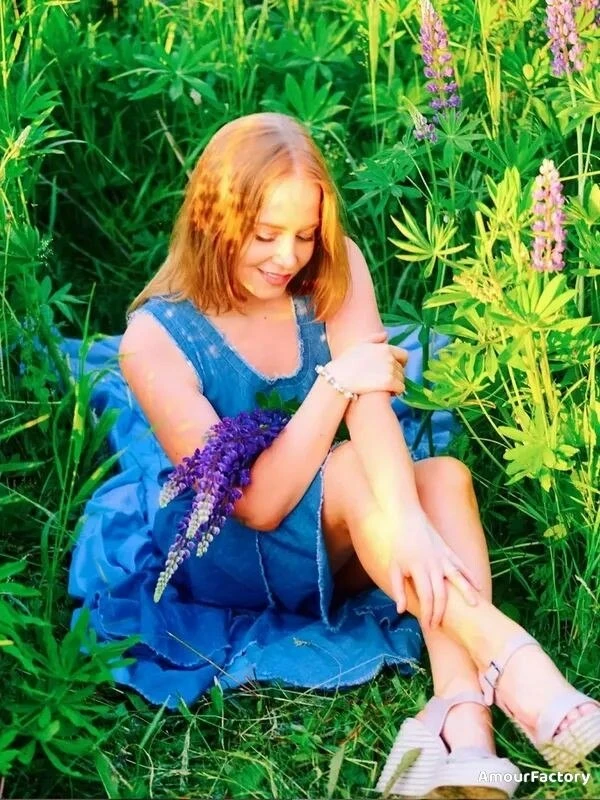 Anna Profile image 1