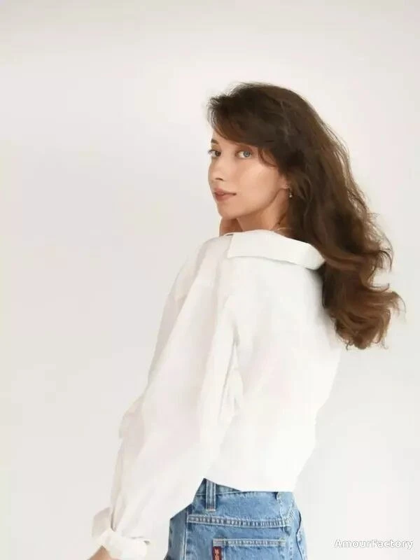 Irina Profile image 2