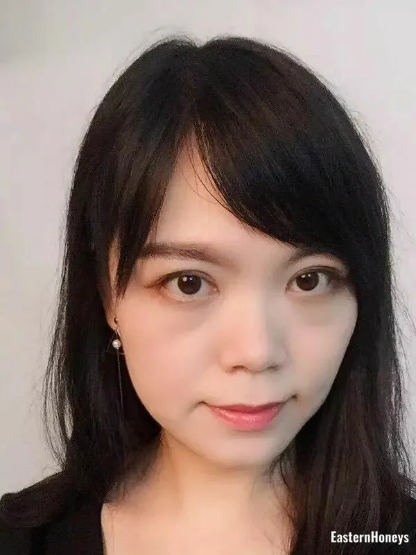 Hebe Profile image 2