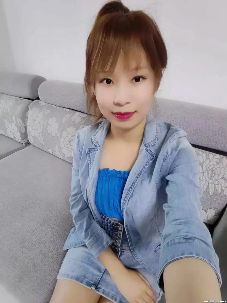 Jiayi Profile image 1