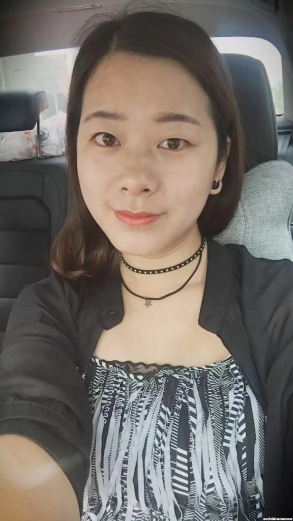 Hong Profile image 4