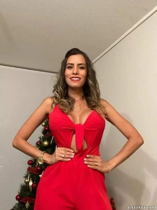 Daniela Profile image 3